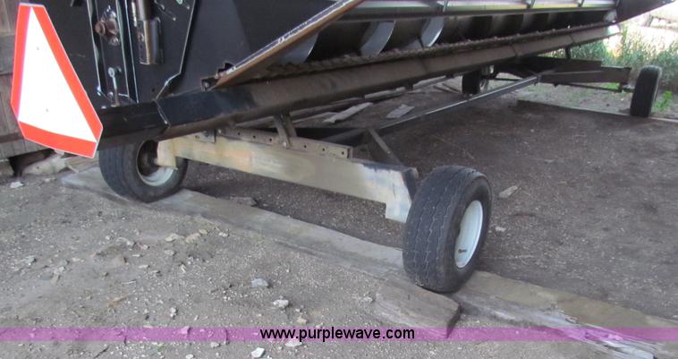 image for item AE9151 2000 Move Master expandable header trailer