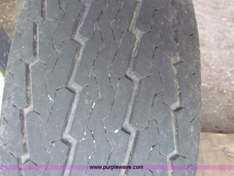 image for item AE9151 2000 Move Master expandable header trailer