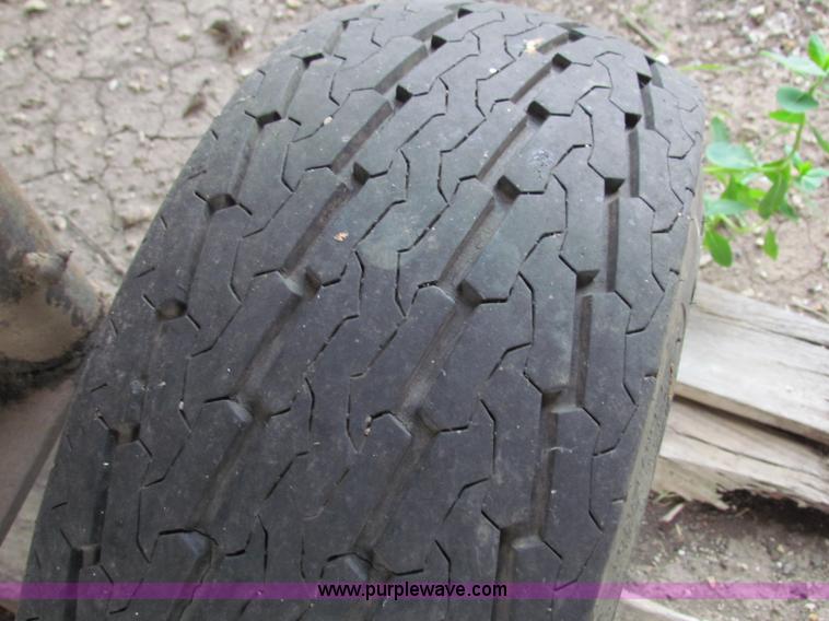 image for item AE9151 2000 Move Master expandable header trailer