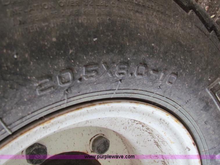 image for item AE9151 2000 Move Master expandable header trailer