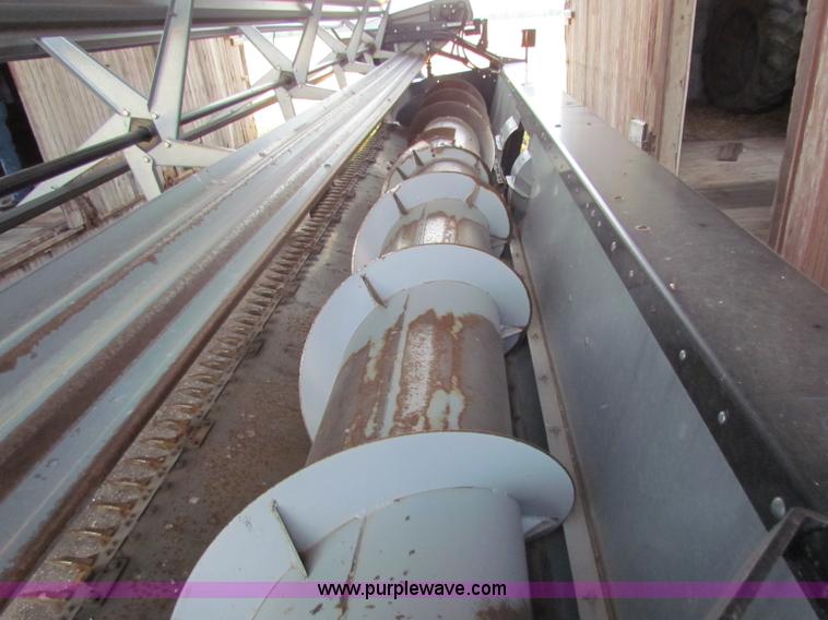 image for item AE9152 1995 AGCO Gleaner 400 rigid head