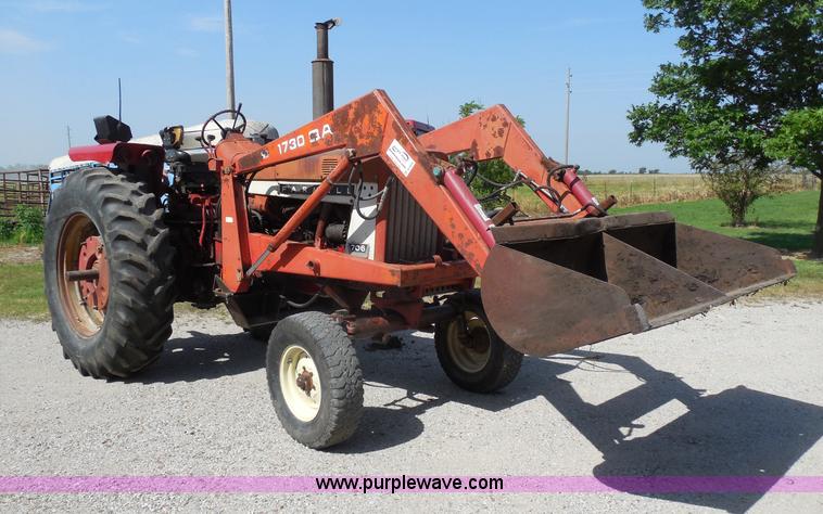 image for item D5978 1964 International F706 tractor