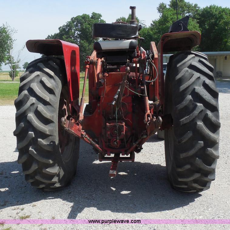 image for item D5978 1964 International F706 tractor