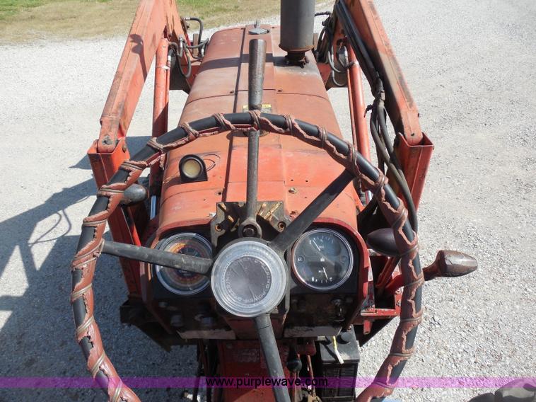 image for item D5978 1964 International F706 tractor
