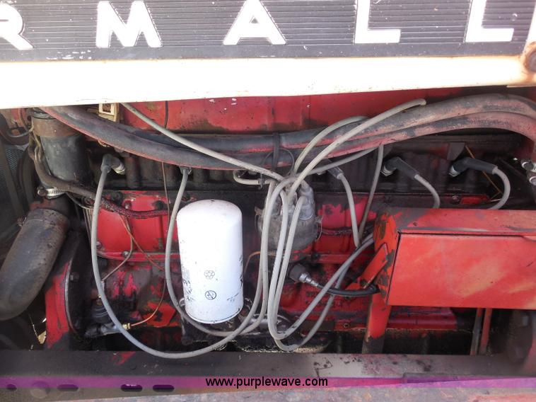 image for item D5978 1964 International F706 tractor