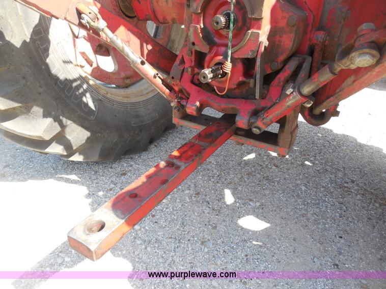 image for item D5978 1964 International F706 tractor