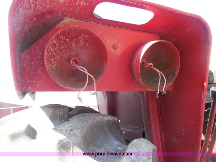 image for item D5978 1964 International F706 tractor