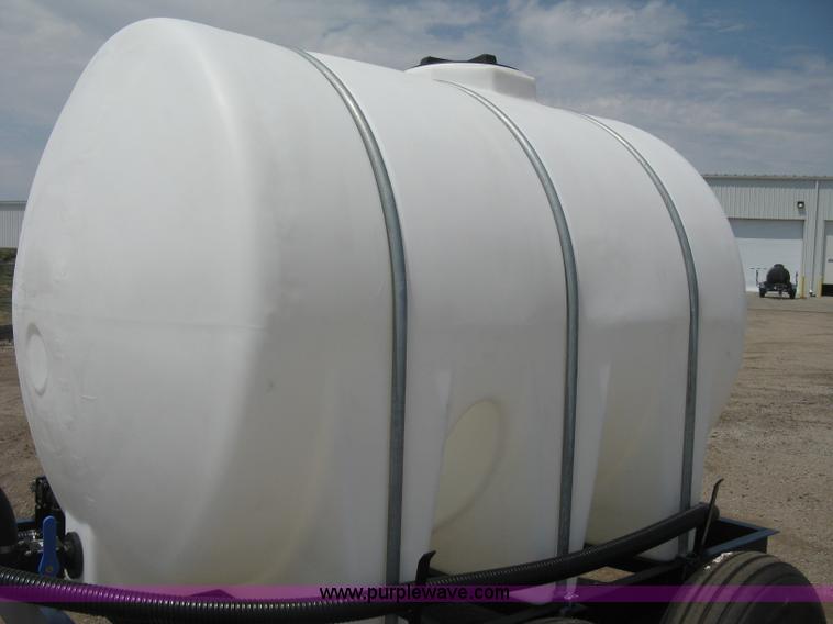 image for item D8437 Schaben P422-1310 pull behind nurse trailer