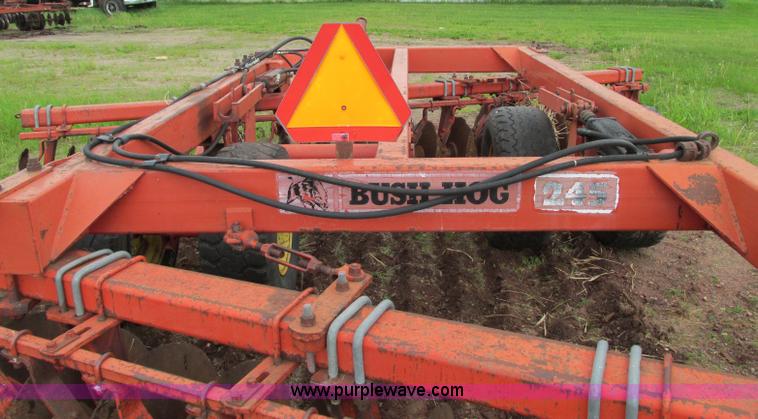 image for item E5158 Bush Hog 24J 15' offset disk