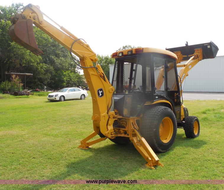 image for item F3225 2005 John Deere 110 TLB tractor loader backhoe