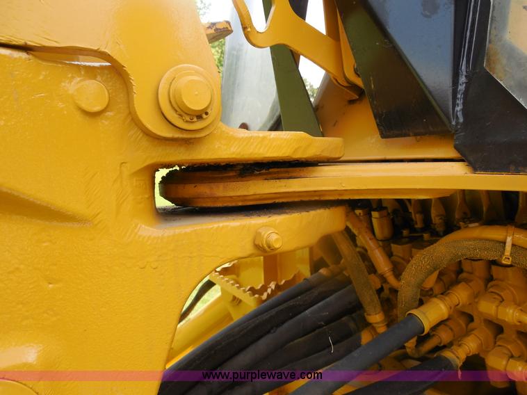 image for item F3225 2005 John Deere 110 TLB tractor loader backhoe