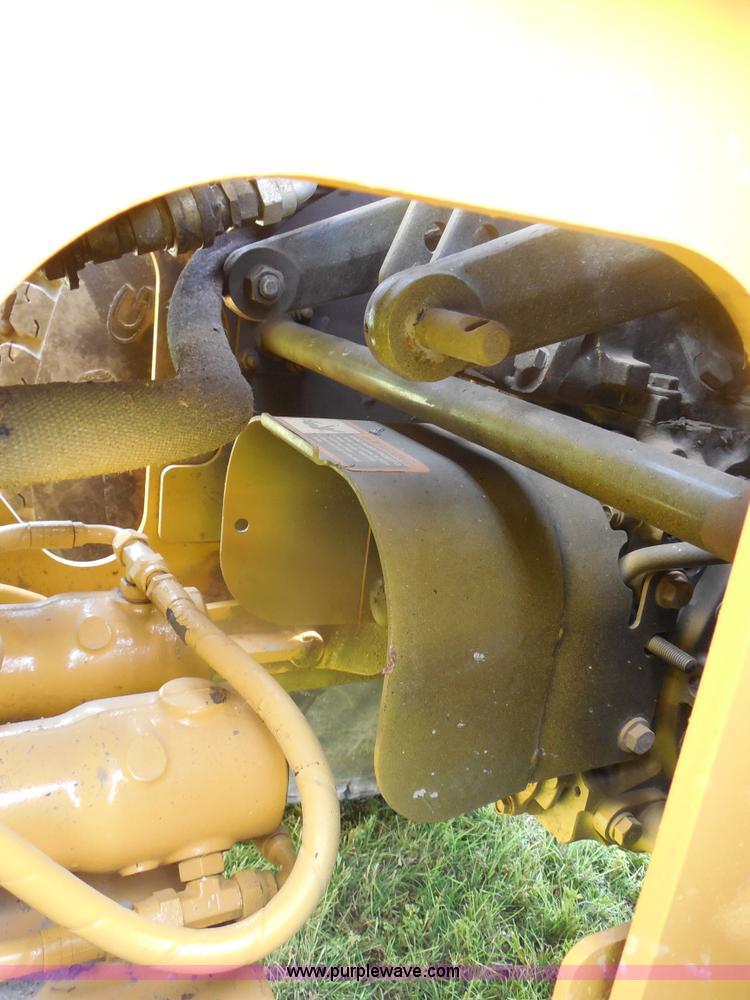 image for item F3225 2005 John Deere 110 TLB tractor loader backhoe