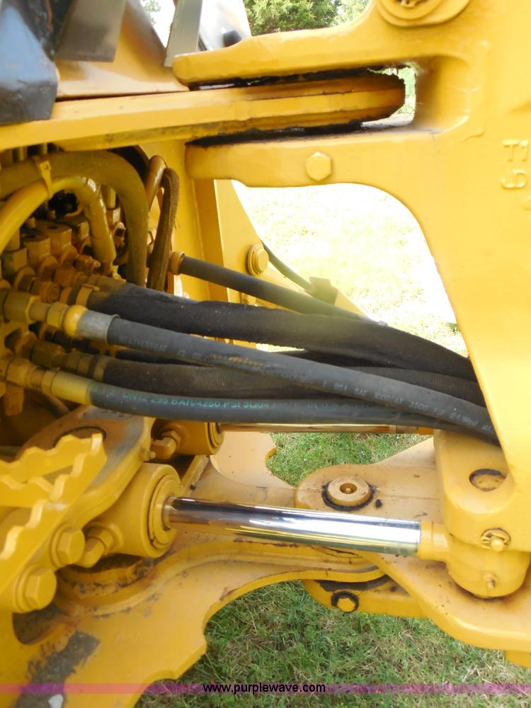 image for item F3225 2005 John Deere 110 TLB tractor loader backhoe