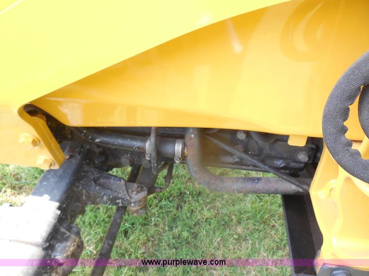 image for item F3225 2005 John Deere 110 TLB tractor loader backhoe