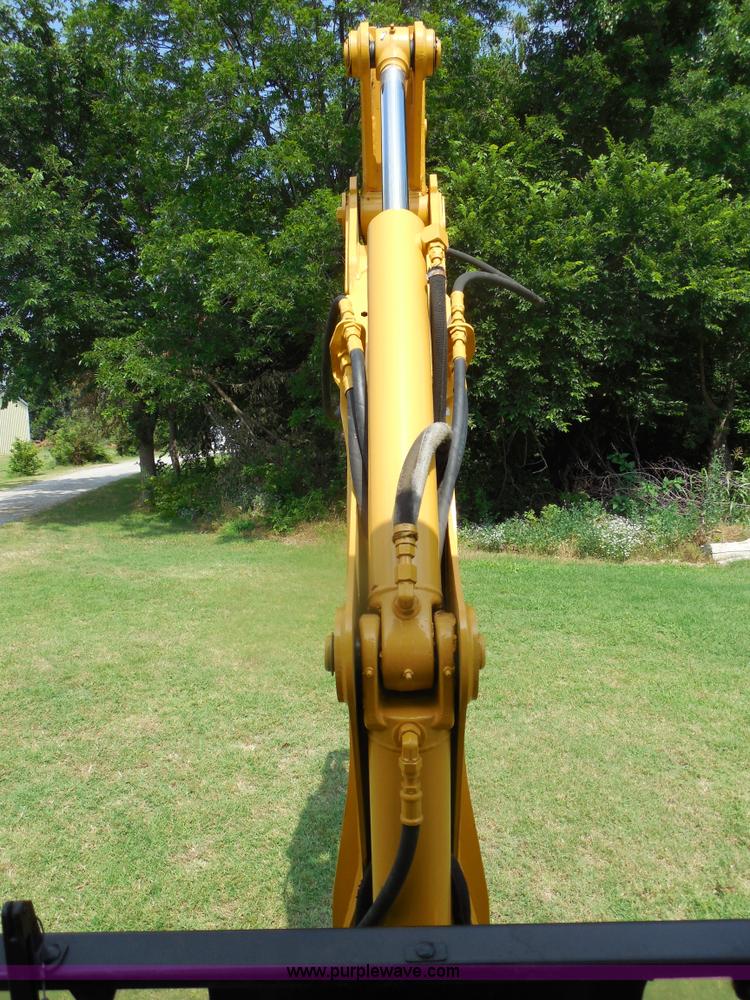 image for item F3225 2005 John Deere 110 TLB tractor loader backhoe