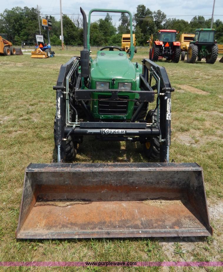 image for item F4022 2004 AgraCat-254 2940 tractor