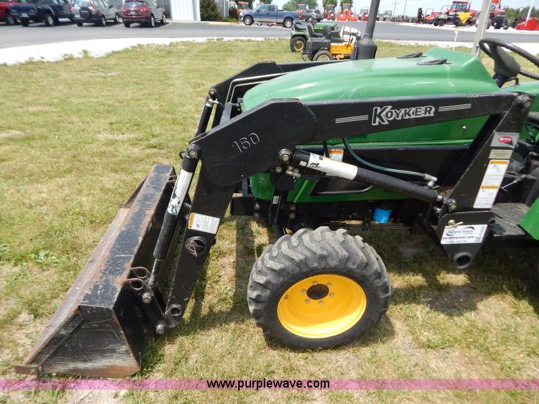 image for item F4022 2004 AgraCat-254 2940 tractor