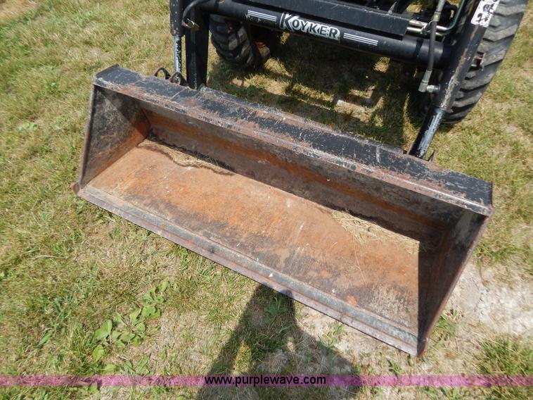 image for item F4022 2004 AgraCat-254 2940 tractor