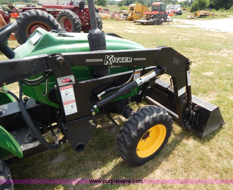 image for item F4022 2004 AgraCat-254 2940 tractor