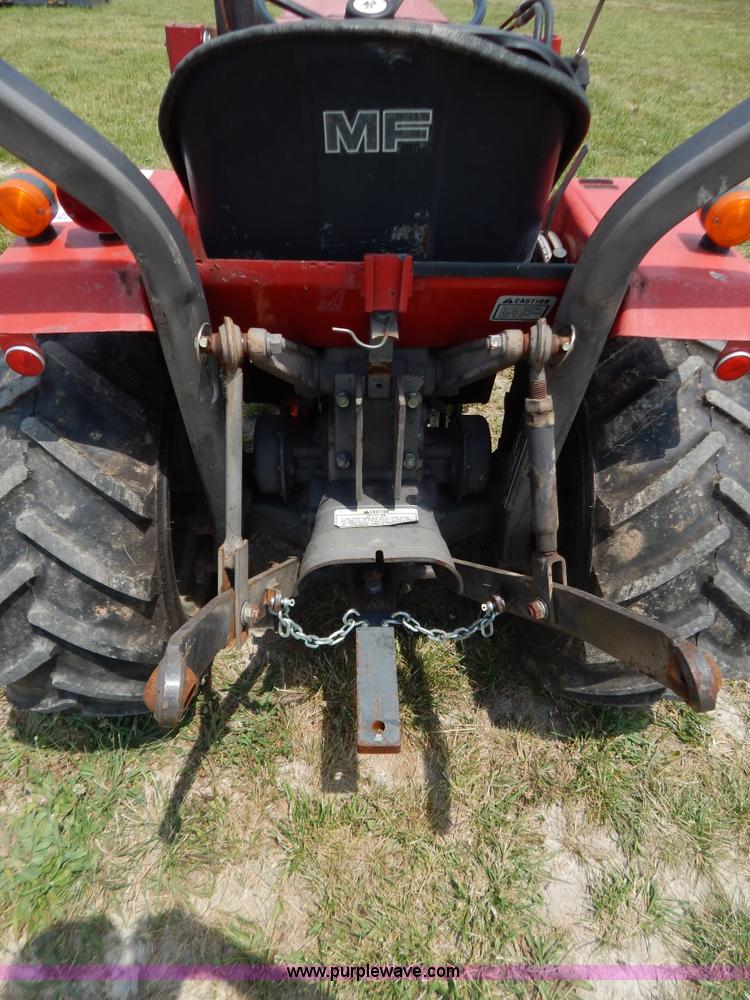 image for item F4023 1986 Massey-Ferguson 1010 tractor