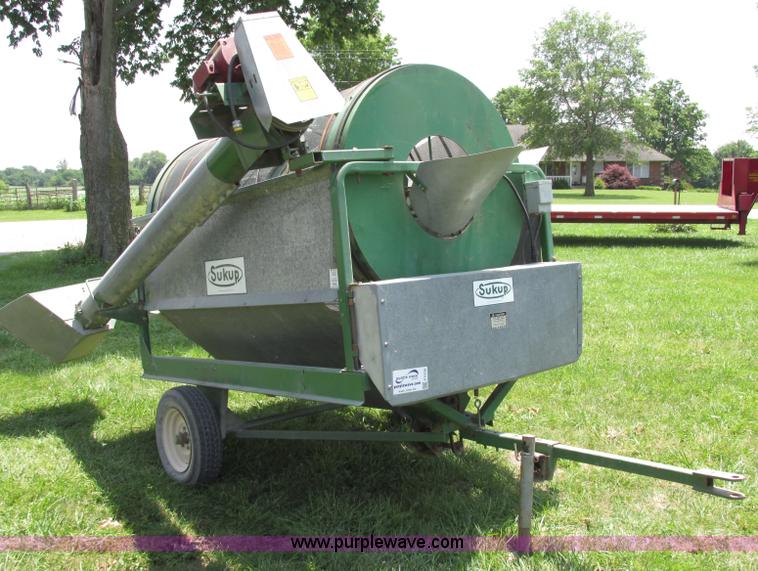 image for item F5155 Sukup B-770 rotary seed cleaner