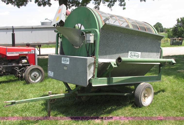 image for item F5155 Sukup B-770 rotary seed cleaner