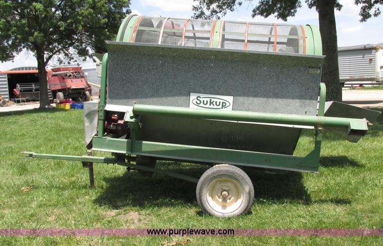 image for item F5155 Sukup B-770 rotary seed cleaner