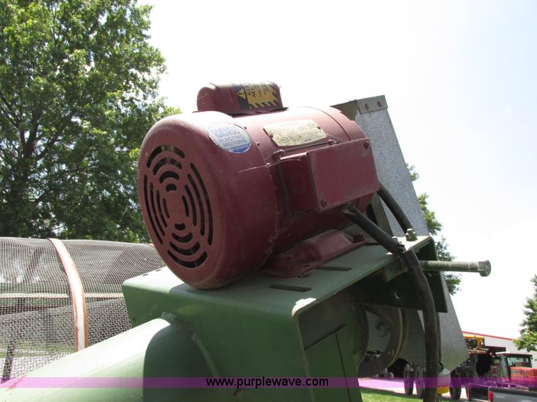 image for item F5155 Sukup B-770 rotary seed cleaner