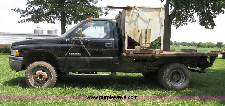 image for item F5157 1995 Dodge Ram 3500 Laramie SLT pickup truck
