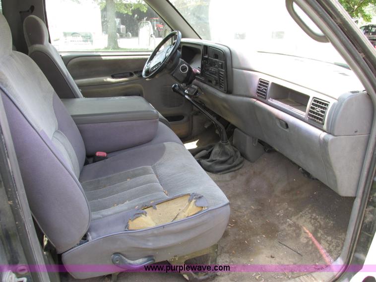 image for item F5157 1995 Dodge Ram 3500 Laramie SLT pickup truck