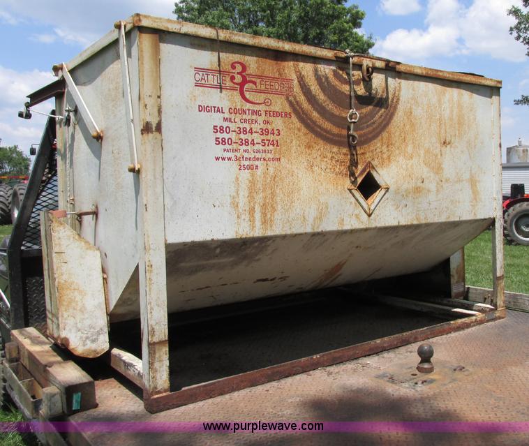 image for item F5157 1995 Dodge Ram 3500 Laramie SLT pickup truck