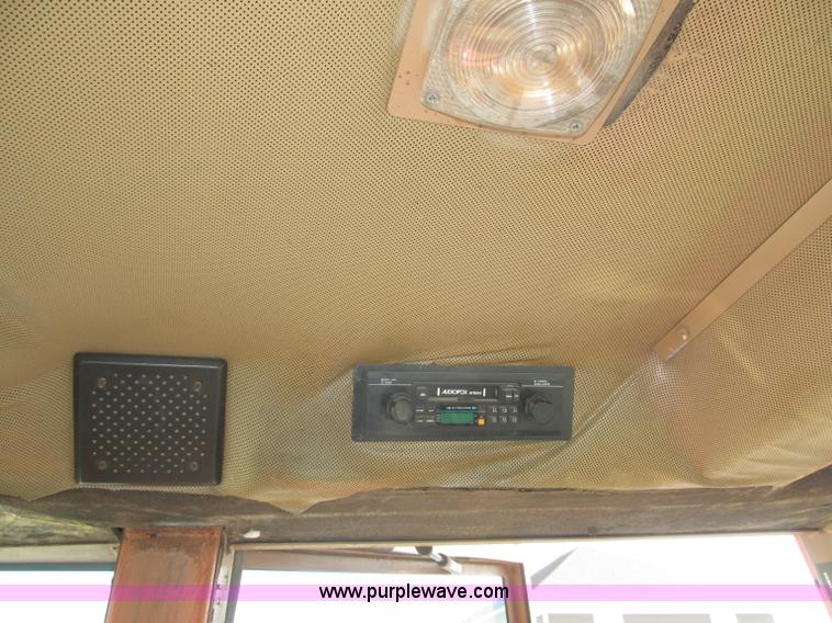 image for item F7001 1984 Allis Chalmers 8070 MFWD tractor