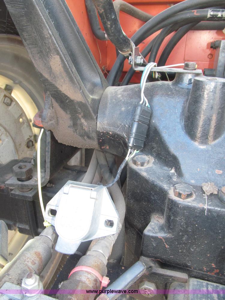 image for item F7001 1984 Allis Chalmers 8070 MFWD tractor