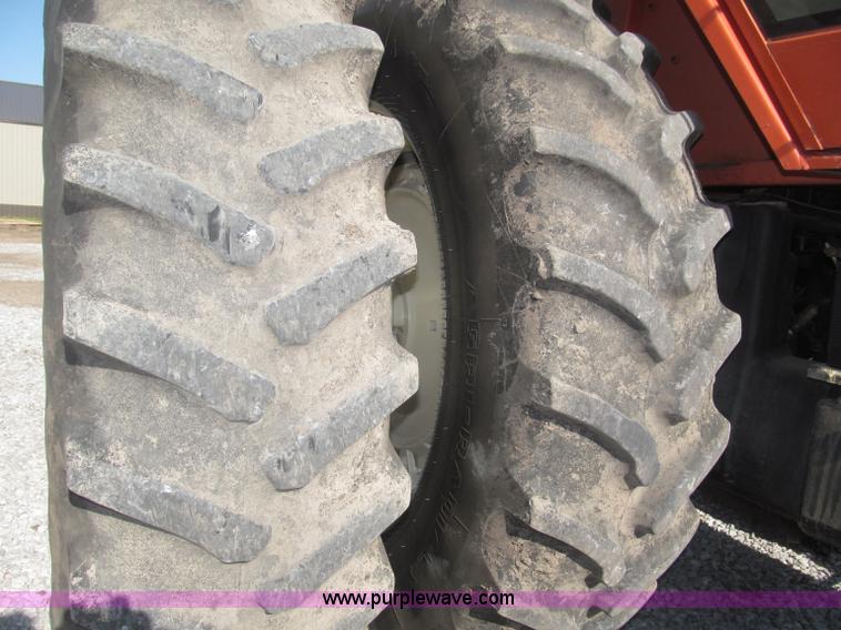 image for item F7001 1984 Allis Chalmers 8070 MFWD tractor