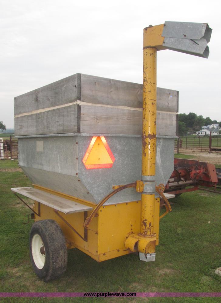 image for item F7031 Auger wagon
