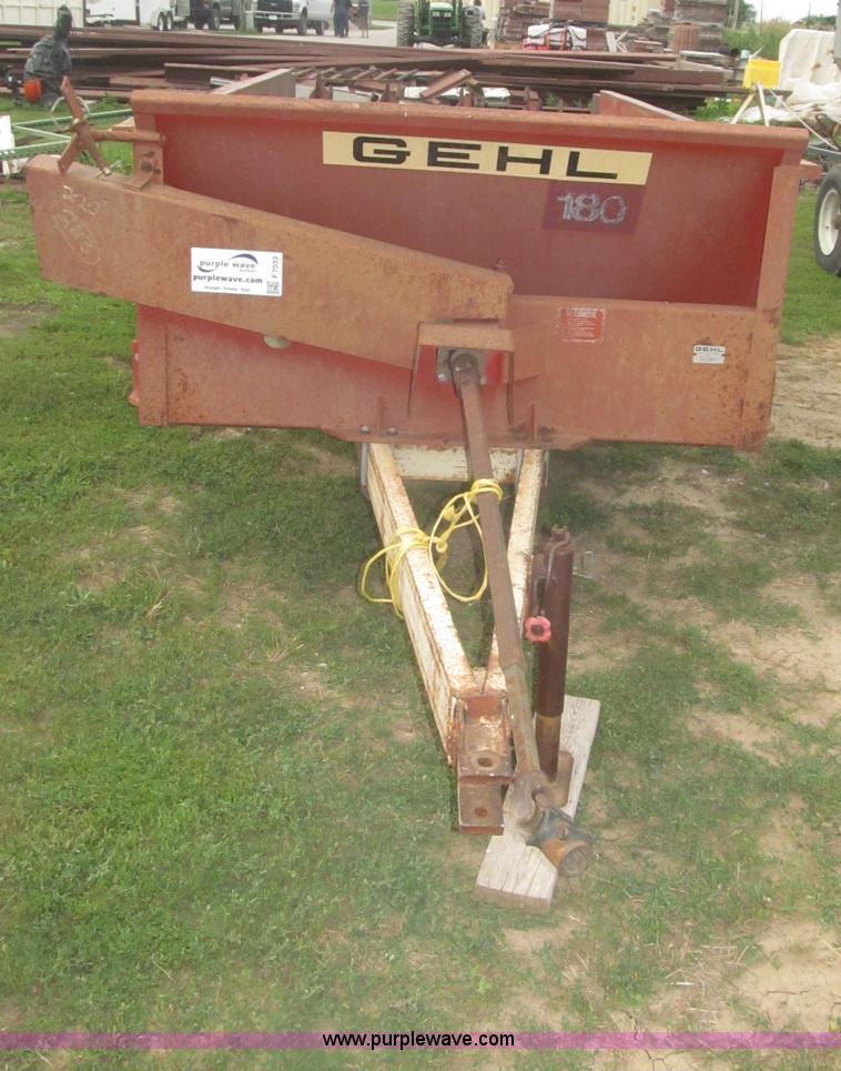 image for item F7033 Gehl 180MS manure spreader