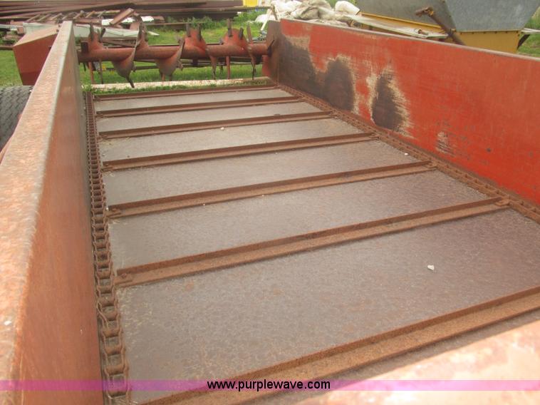 image for item F7033 Gehl 180MS manure spreader