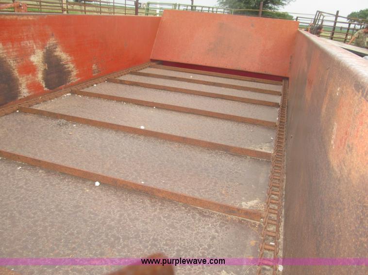 image for item F7033 Gehl 180MS manure spreader