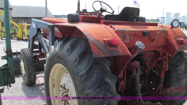 image for item G2029 1980 Belarus 820 MFWD tractor