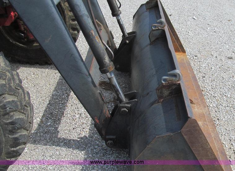 image for item G2029 1980 Belarus 820 MFWD tractor