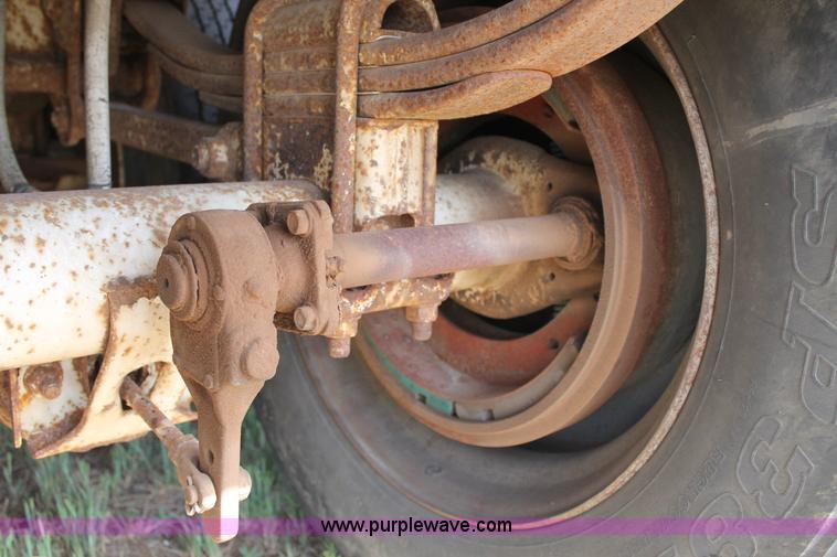 image for item G5730 1993 Timpte hopper trailer