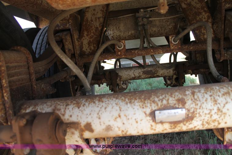 image for item G5730 1993 Timpte hopper trailer