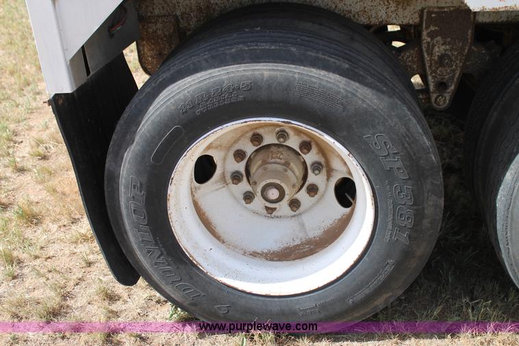 image for item G5730 1993 Timpte hopper trailer