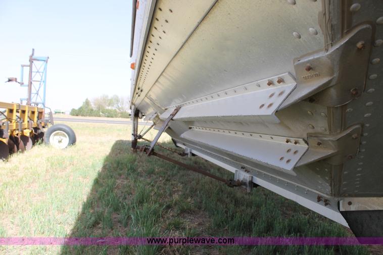 image for item G5730 1993 Timpte hopper trailer
