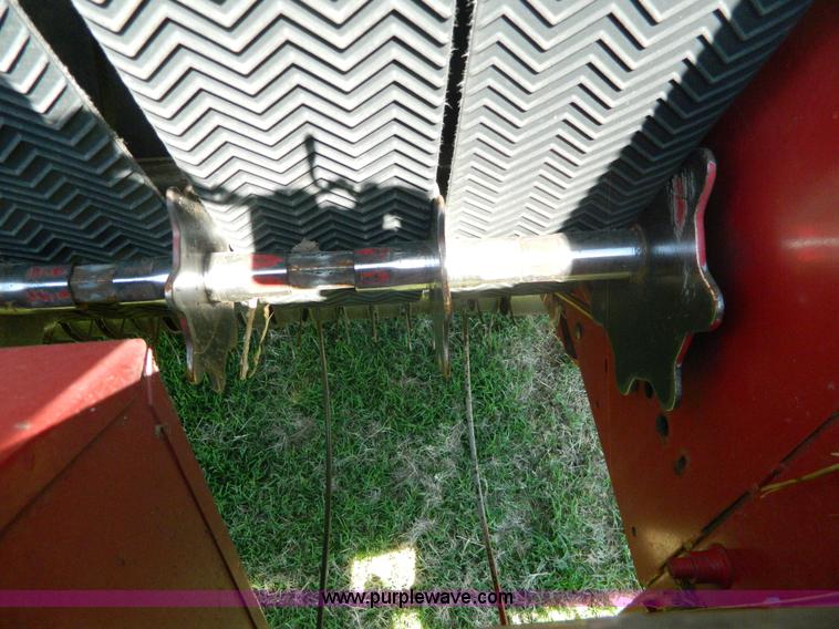 image for item G7890 1994 Case IH 8465 round baler