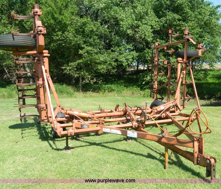 image for item G7893 Allis Chalmers 1300 field cultivator