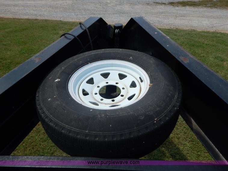 image for item G9476 2007 PJ gooseneck trailer