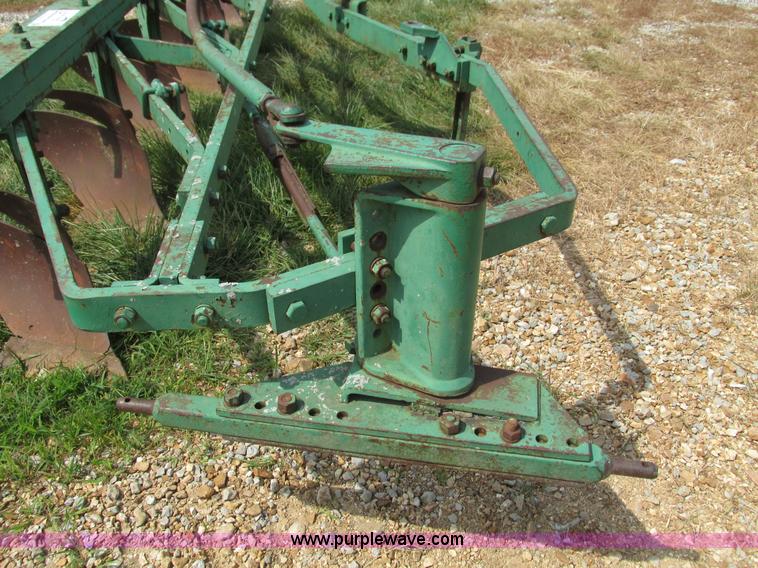 image for item G9478 John Deere six bottom plow