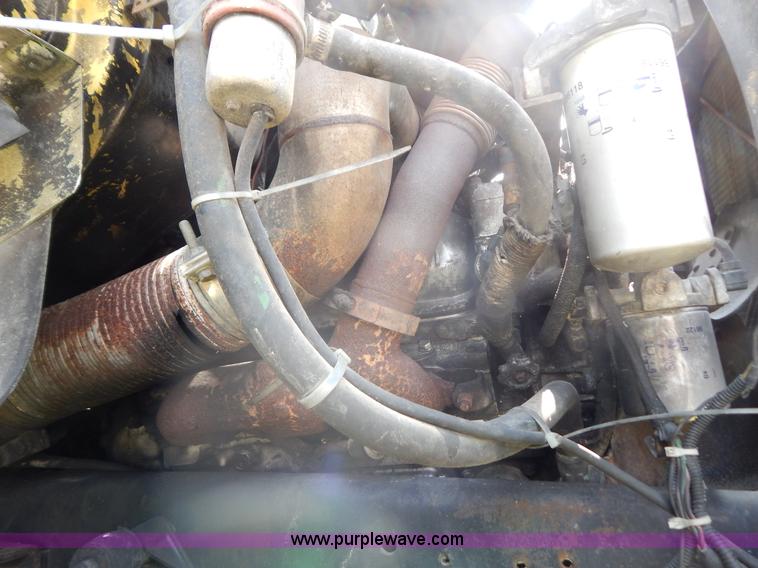 image for item G9479 1984 GMC Brigadier spreader truck