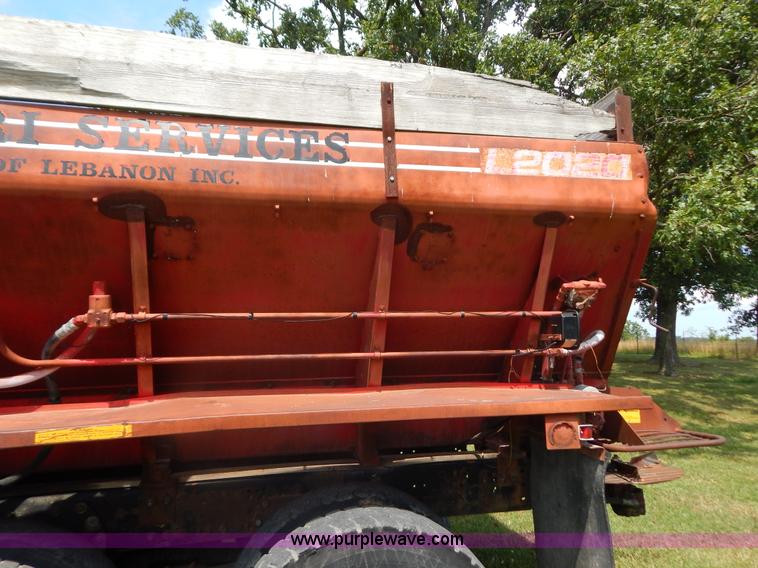 image for item G9479 1984 GMC Brigadier spreader truck